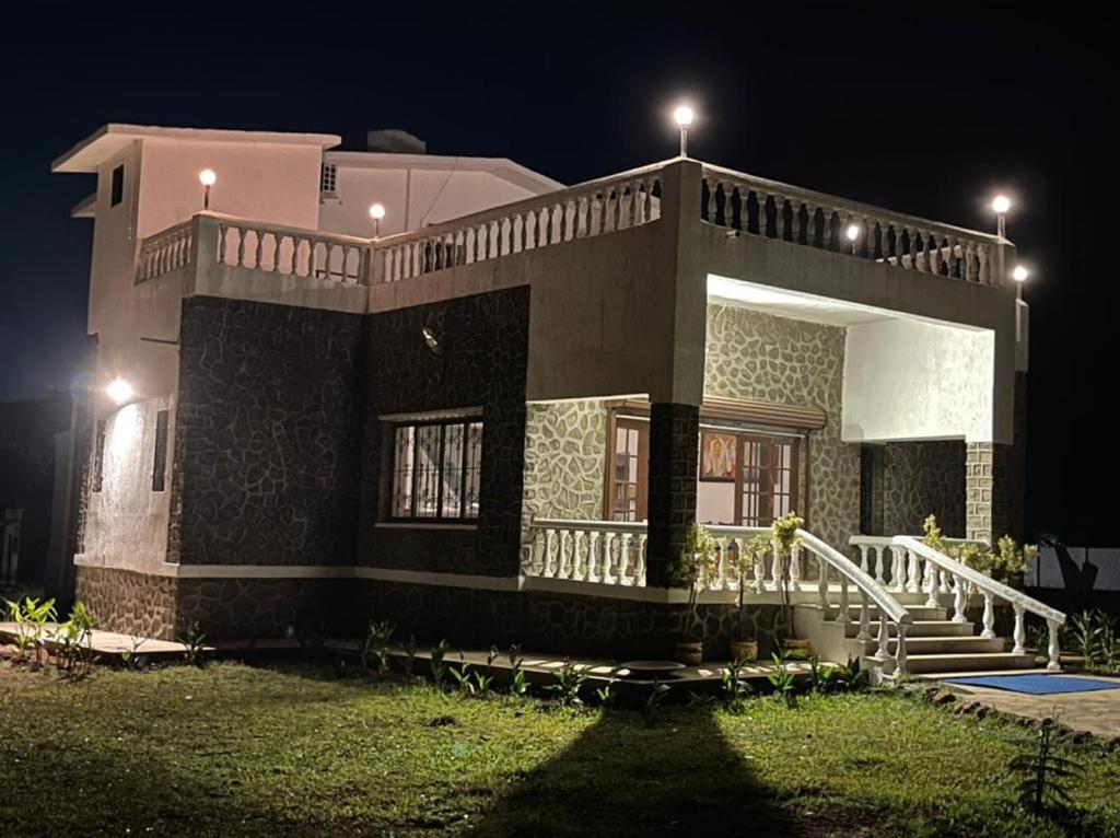 Whispering Woods Villa And Eco Farms Lonavla Exterior foto